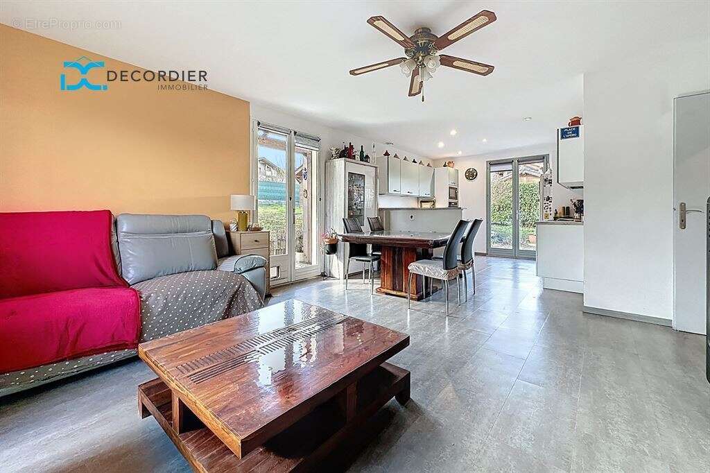 Maison individuelle a vendre a neuvecelle - photo 3