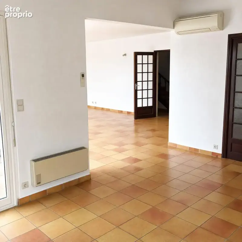 Maison 8 pièces 190 m² à vendre à Saleilles (66280) - photo 5