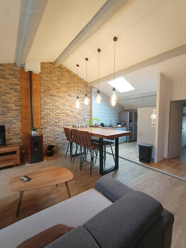 Maison à CABRIS