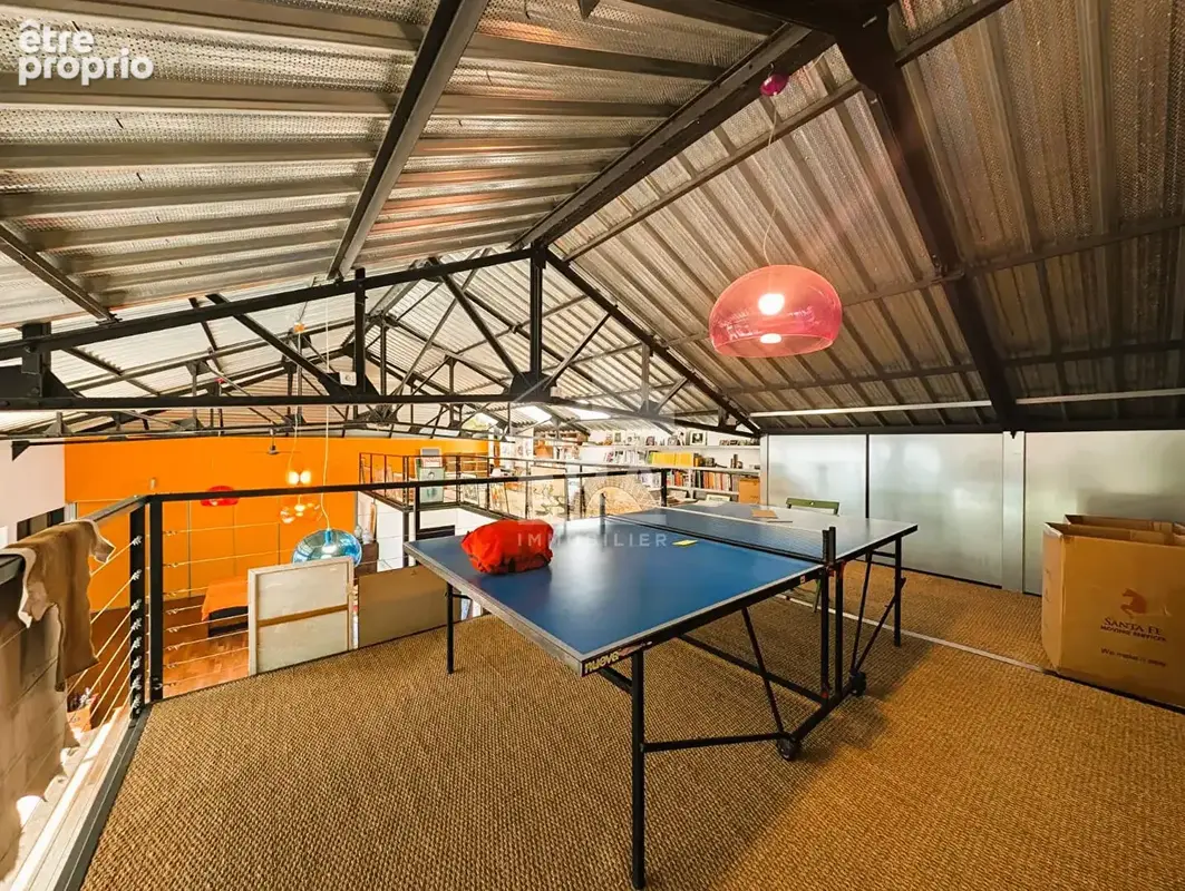 Loft en duplex - 270 m² -  4 chambres - Garage - Grande Terrasse - photo 10