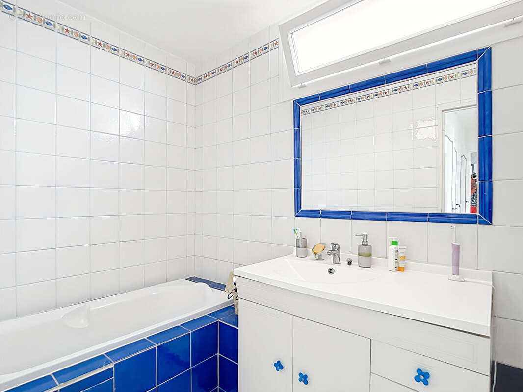 Appartement à MARSEILLE-10E