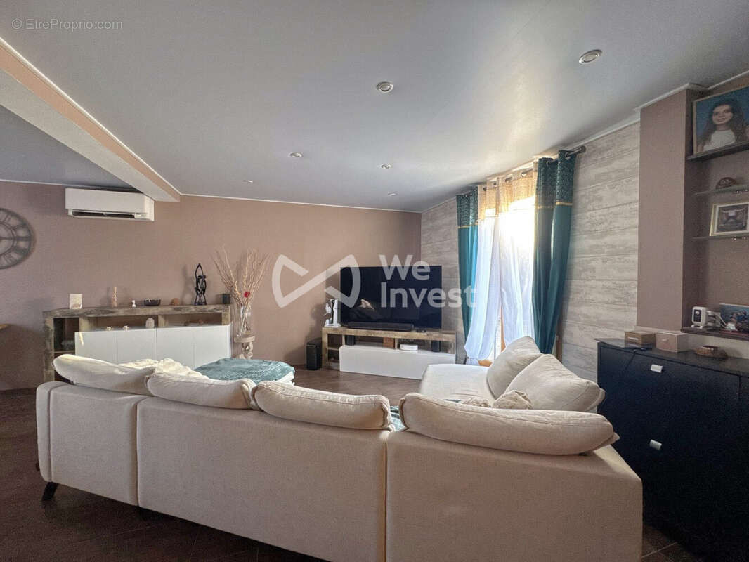 Maison à VILLIERS-SUR-MORIN