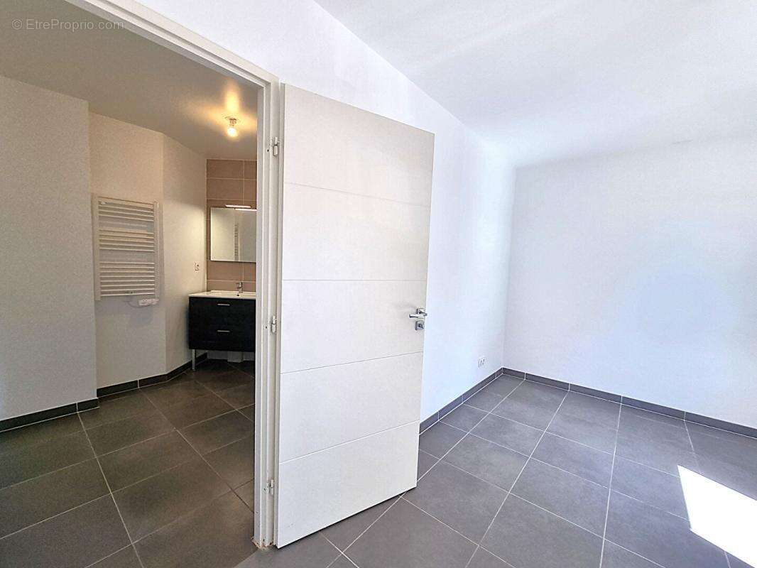 Appartement Toulon 2 pièce(s) 49 m2 - photo 7