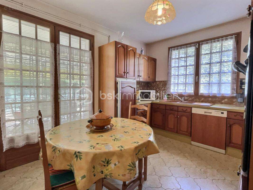 Maison à SAINT-JEAN-DE-VEDAS