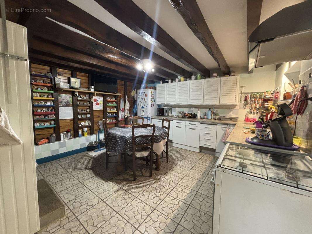 Maison à BOUSSAC