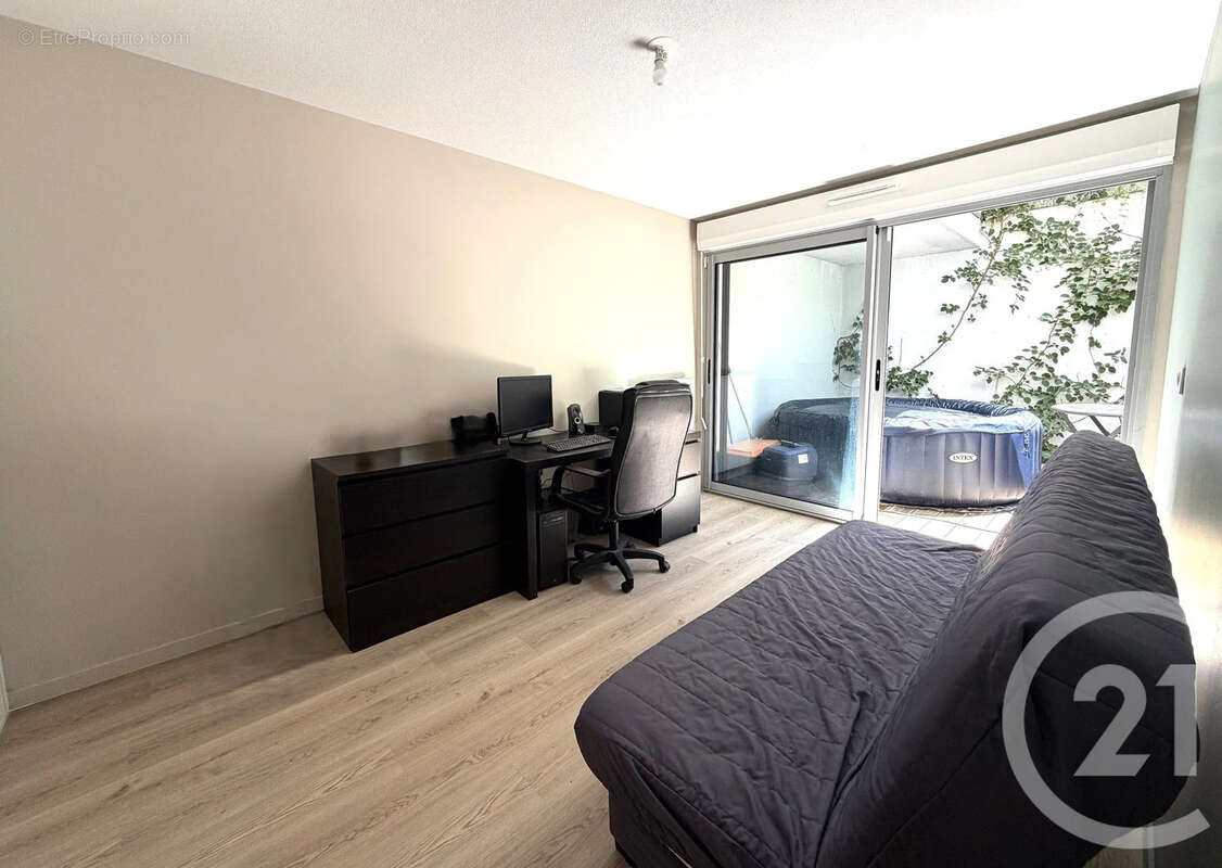 Appartement à BEGLES