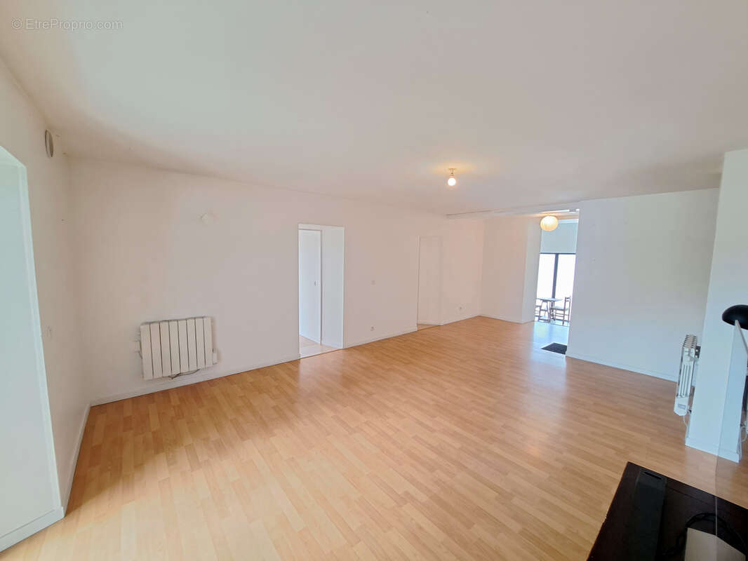 Appartement à GRUFFY