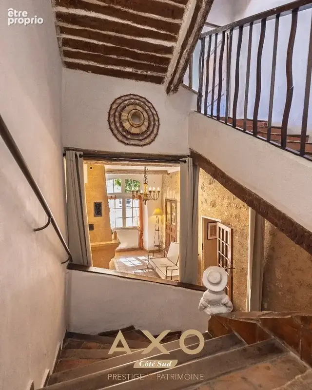 Mallemort - maison de village - 220 m2 - atelier - atelier d artiste - grenier - abri voiture - terrasse - 510 000 - photo 9
