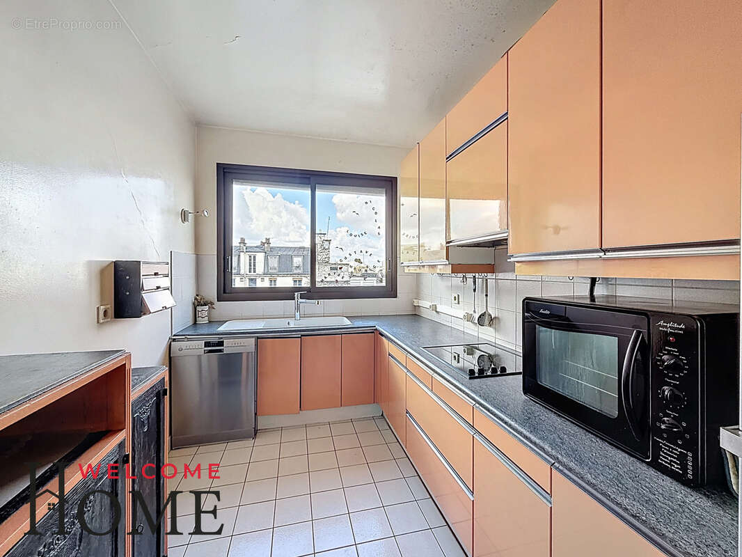 Appartement à LEVALLOIS-PERRET