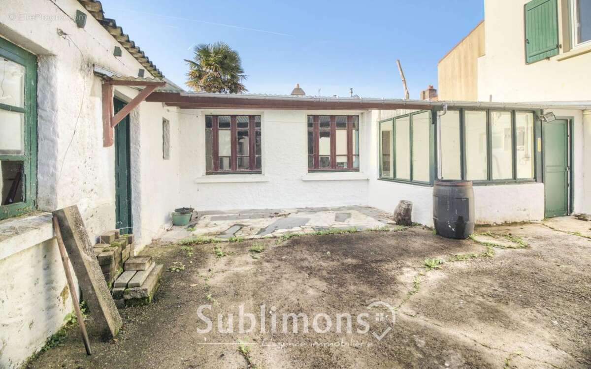 Maison à PAIMBOEUF