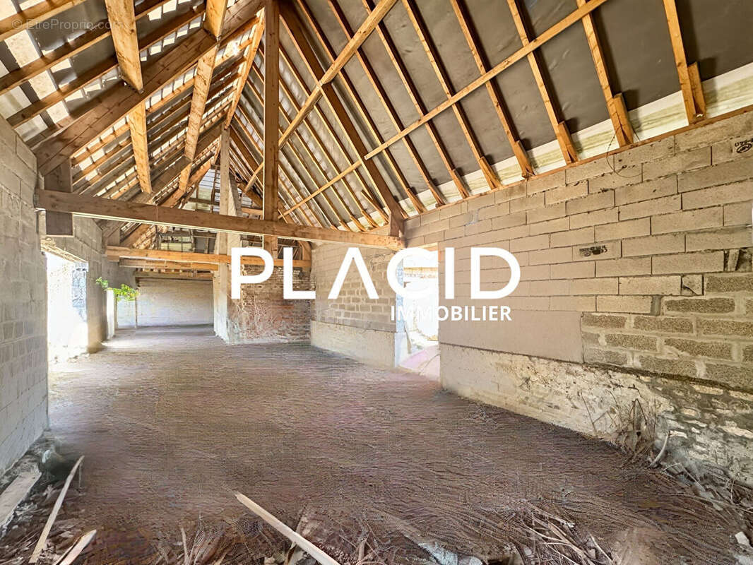 Maison à LES ATTAQUES