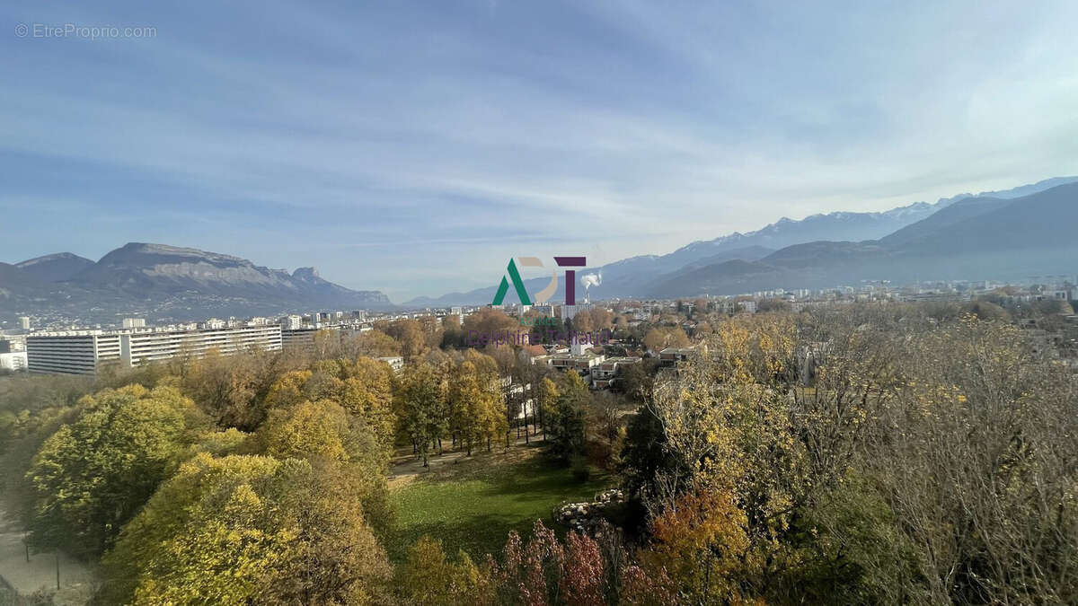 Appartement à SAINT-EGREVE