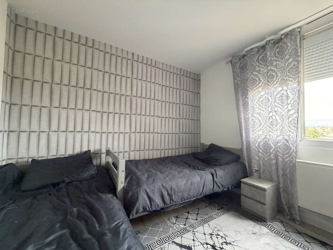 Appartement à LE PONTET