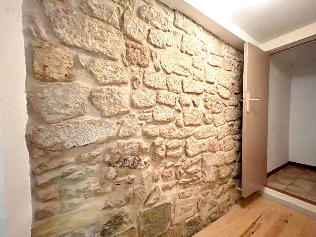 Appartement à SAINT-MACAIRE