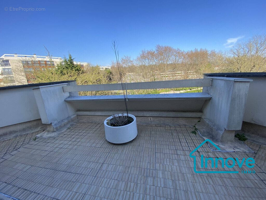 Appartement à ROCQUENCOURT