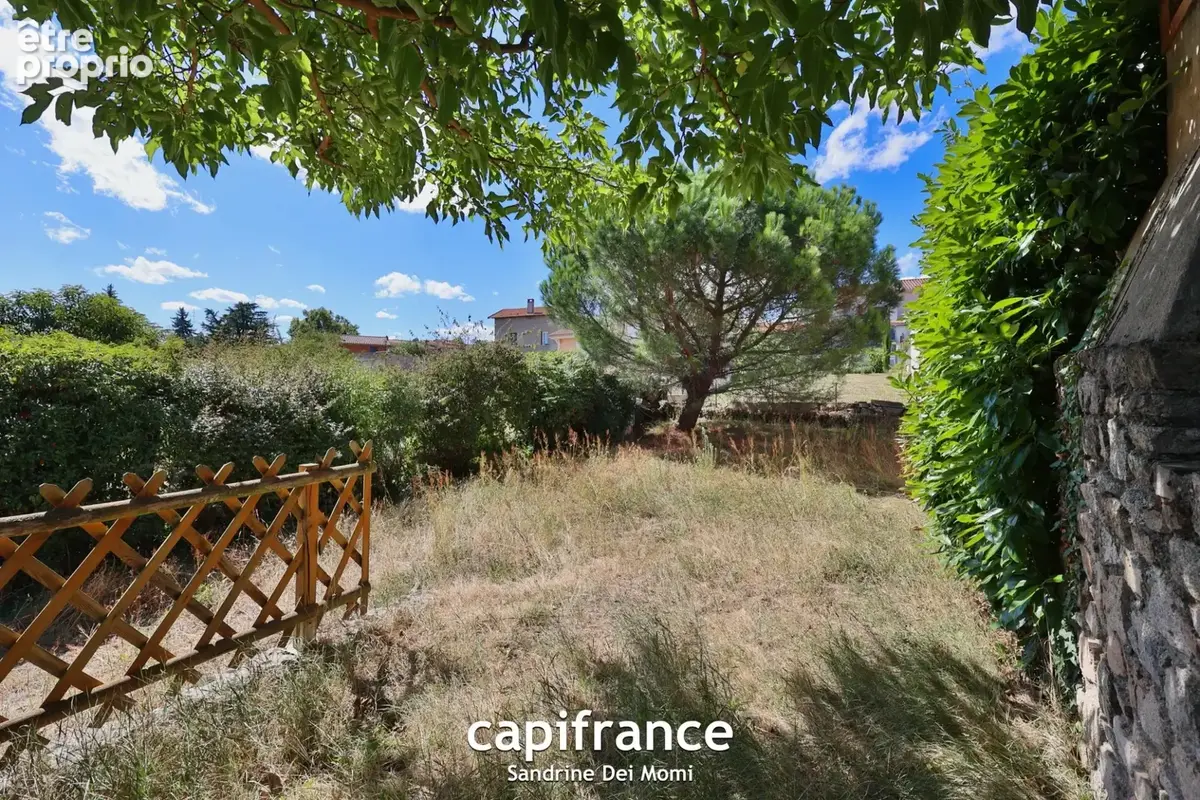SOUCIEU EN JARREST - Maison de 98,50m² avec sous sol aménageable - Garage/atelier - photo 12