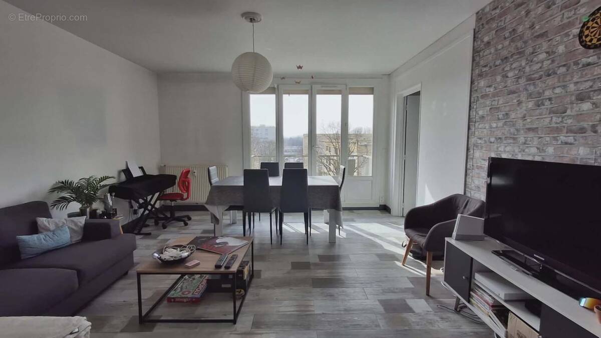 Appartement à COMPIEGNE
