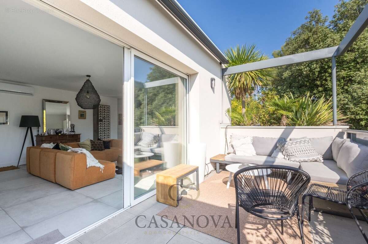 Appartement à CASTELNAU-LE-LEZ