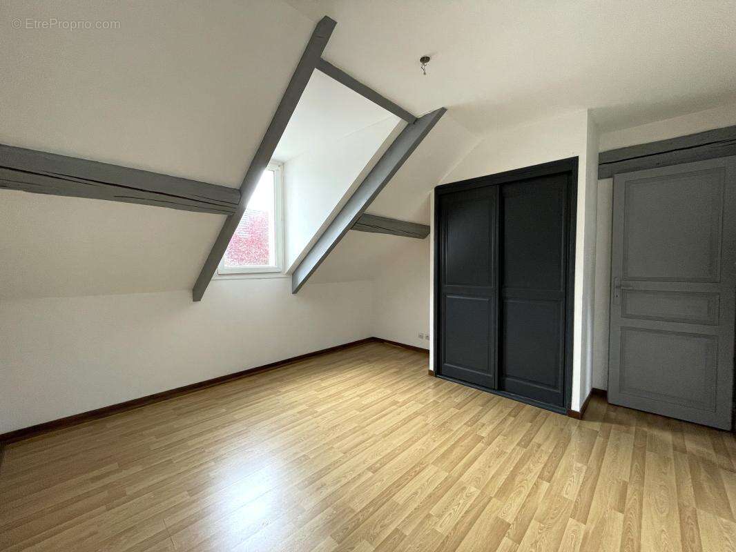 Appartement à AUVERS-SUR-OISE