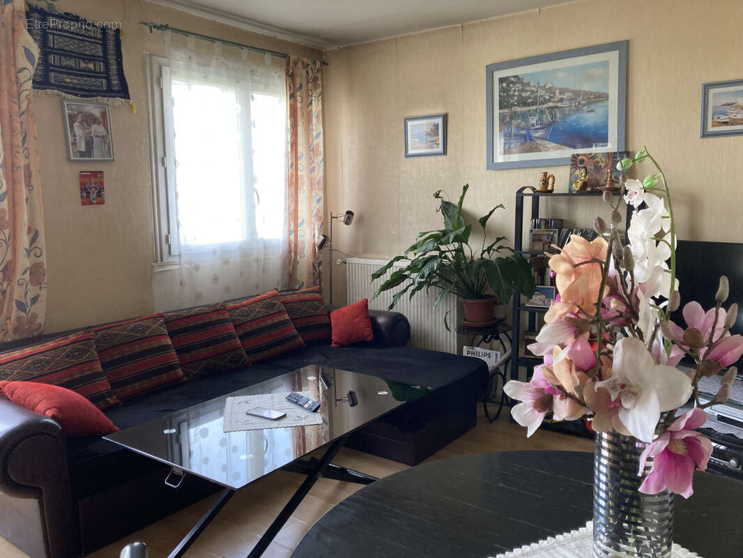Appartement à PIERREFITTE-SUR-SEINE