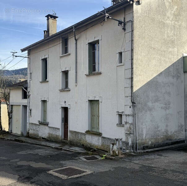 Appartement à SAINT-CLAUDE