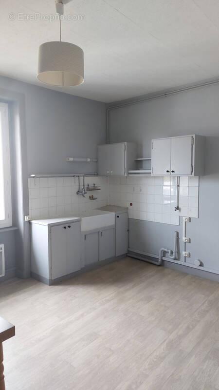 Appartement à TENCE