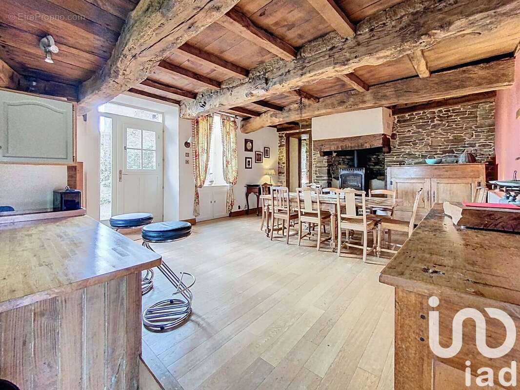 Photo 4 - Maison à PLEINE-FOUGERES