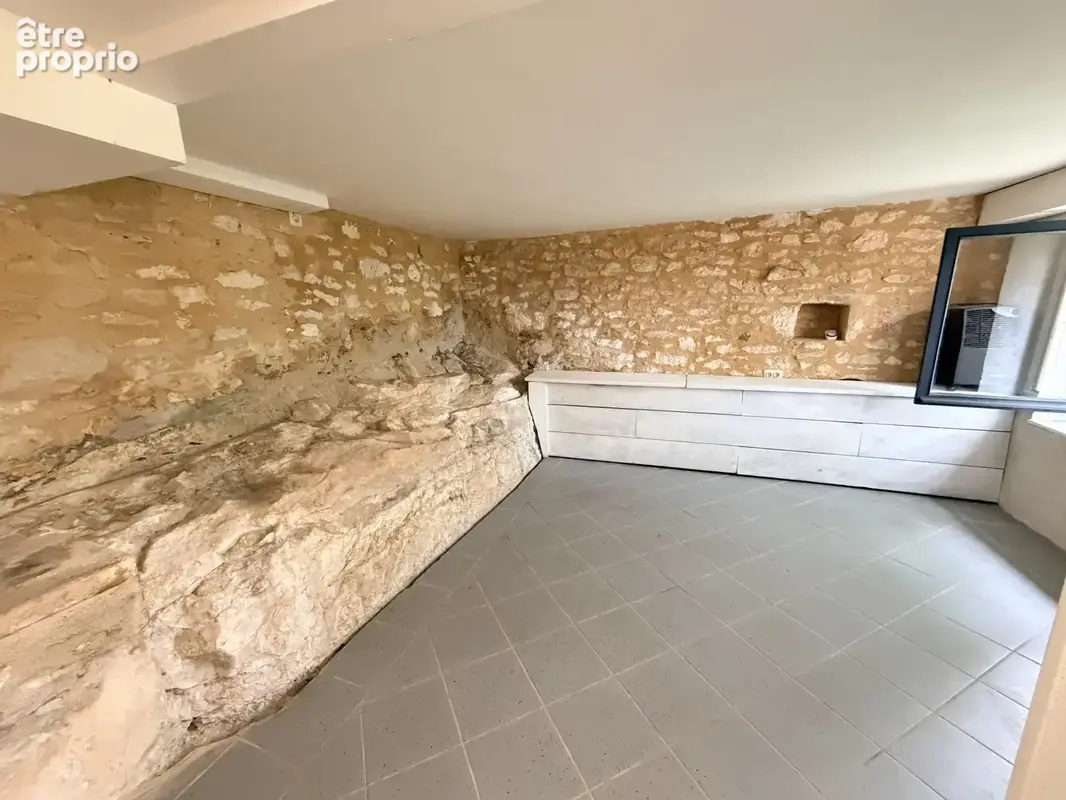 Maison en pierre avec point de vue dominant - photo 15