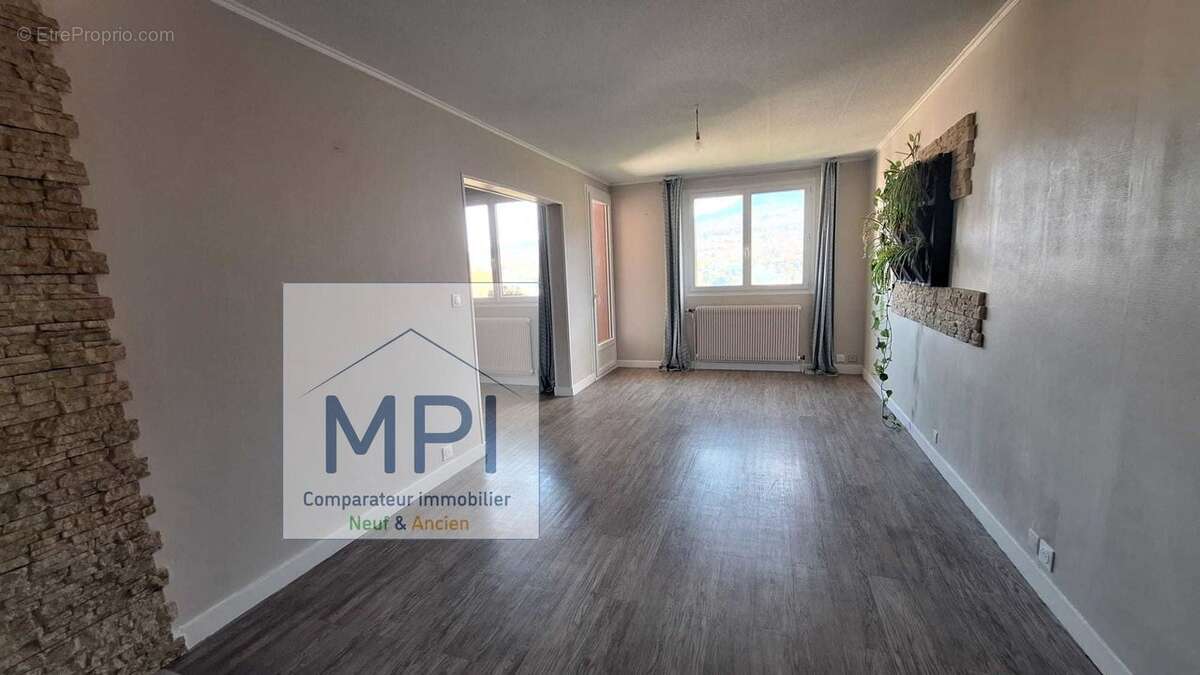 Appartement à TRESSERVE