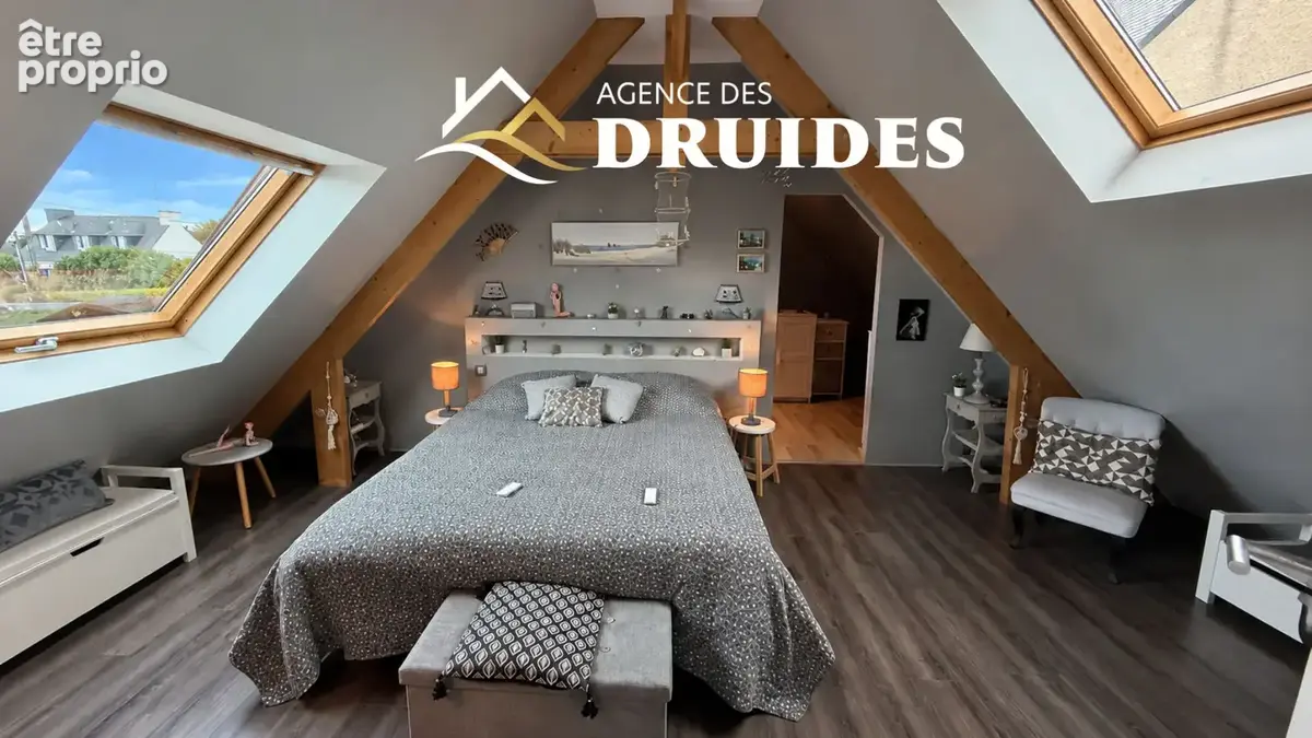 Plouharnel à proximité immédiate des commerces - Superbe maison de 203 m²  - 5 chambres - vie de plain-pied - jardin - garage - photo 15