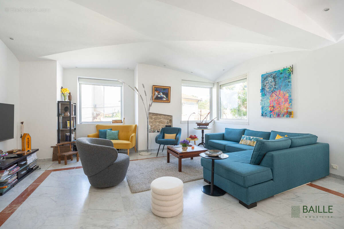 Maison à MARSEILLE-7E
