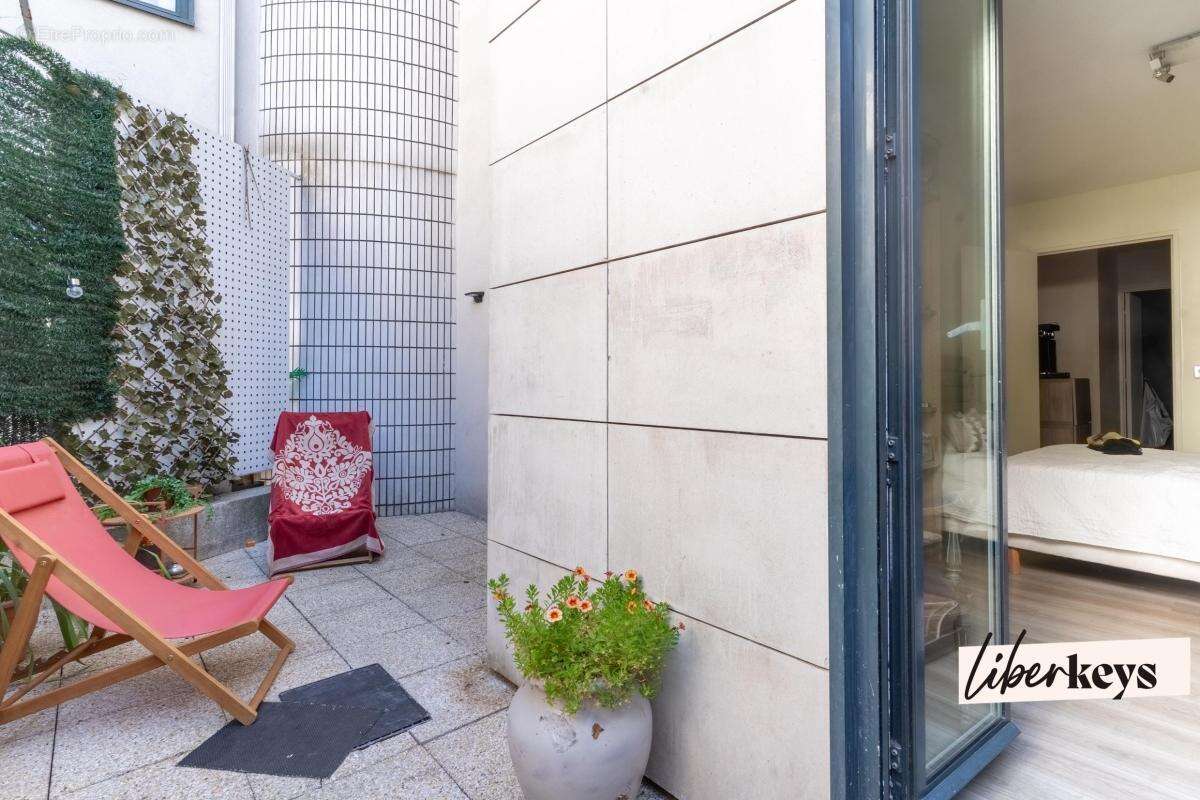 Vincennes – 3 pièces de 69 m² avec terrasse, parking et cave - photo 10