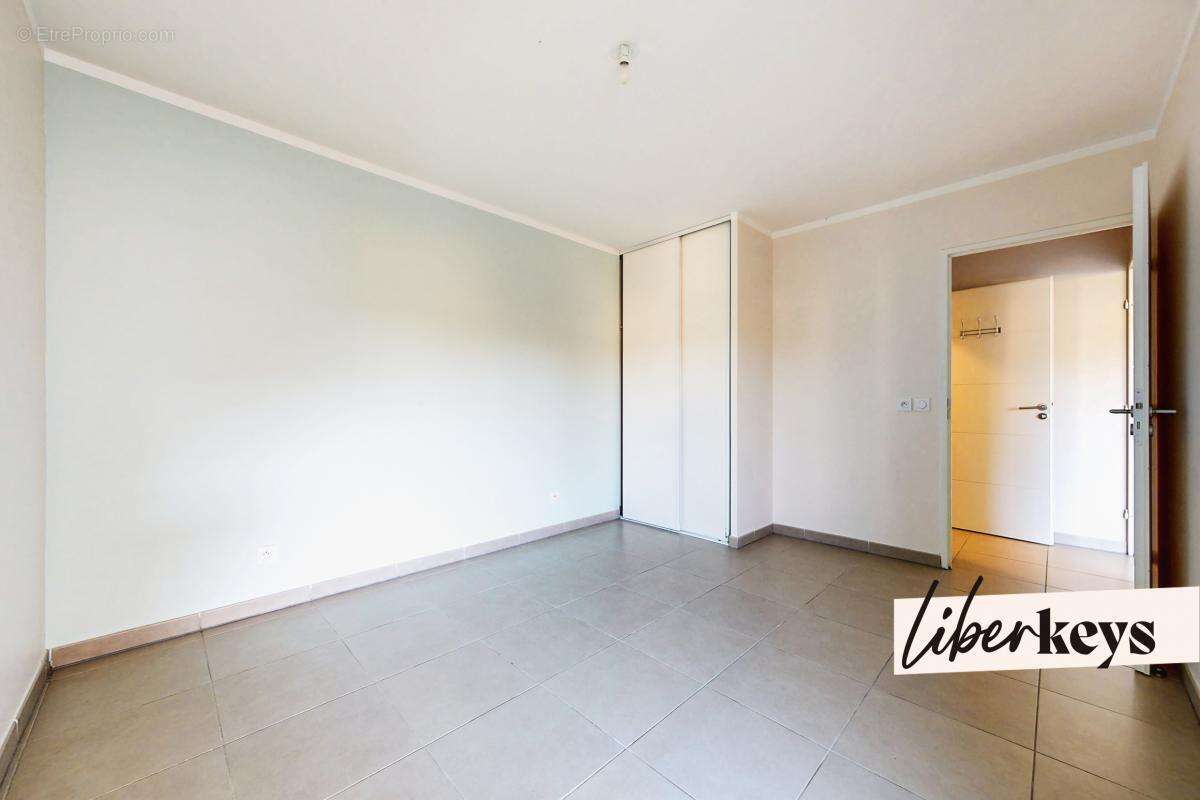 Appartement à MARSEILLE-12E