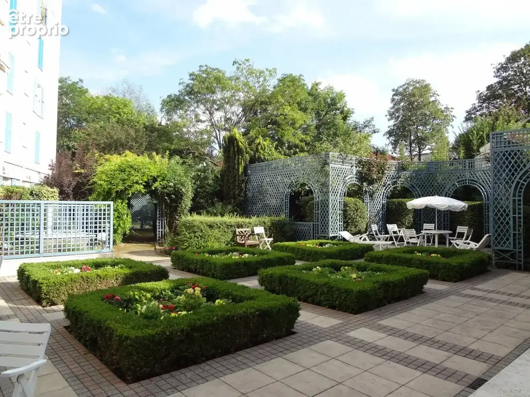 Jardins des Hespérides de Rueil Village - Appartement à RUEIL-MALMAISON