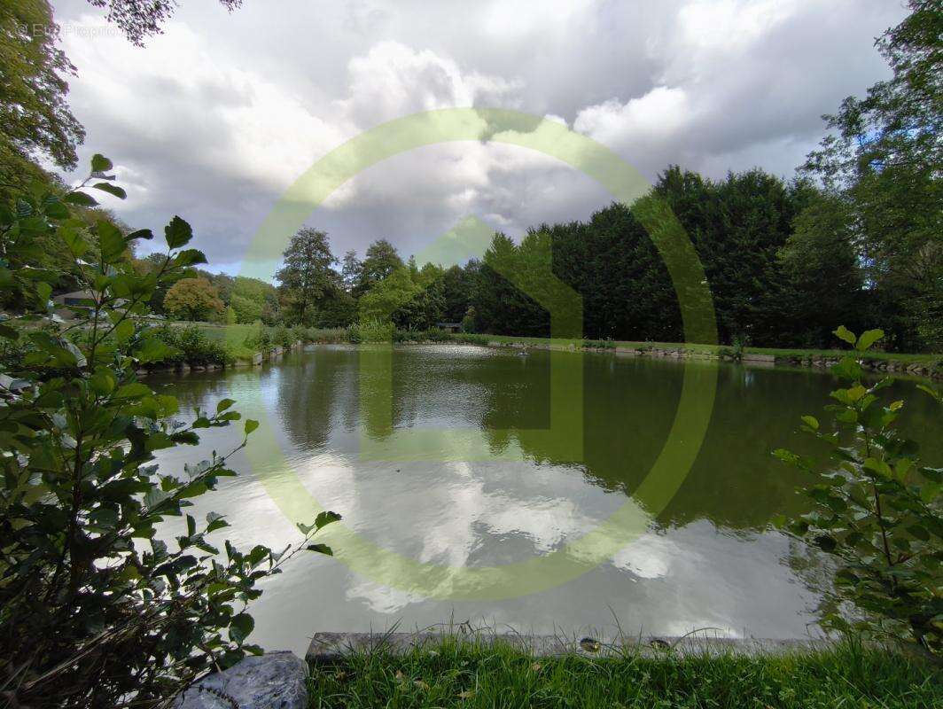 Terrain à LE NOUVION-EN-THIERACHE