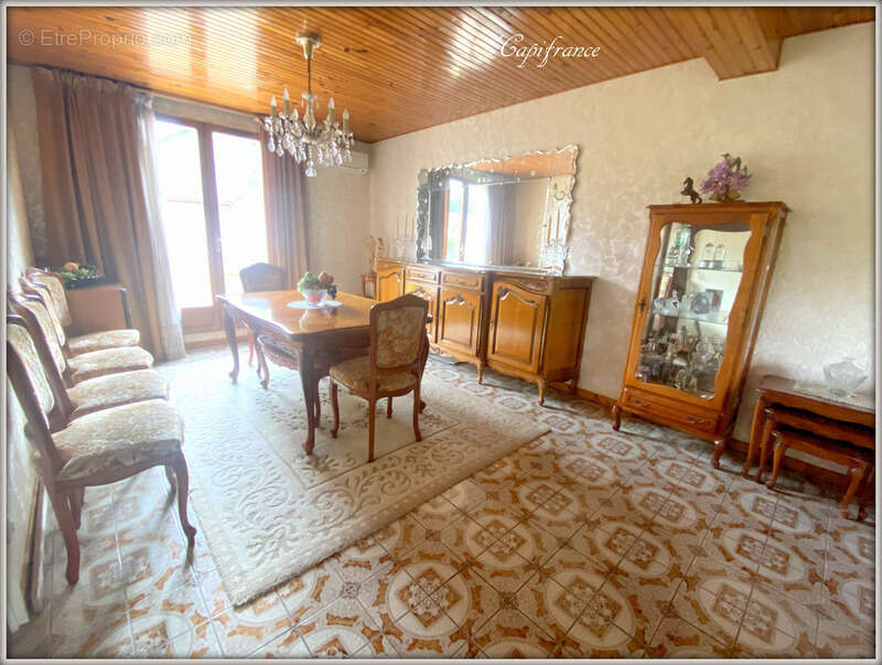 Maison à LE BLANC-MESNIL