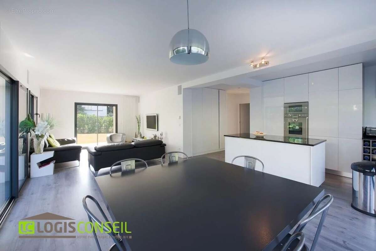 Maison à CHATENAY-MALABRY