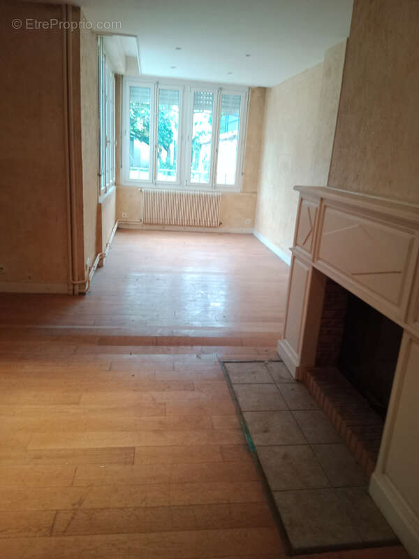 Maison à LUXEUIL-LES-BAINS