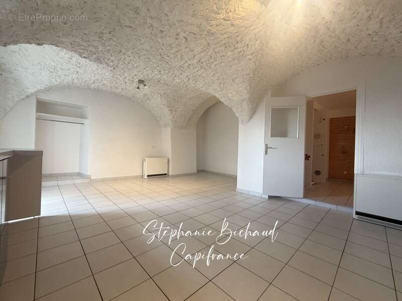 Appartement à vendre 2/3 pièces LA ROCHETTE (05) jardin garage - photo 5