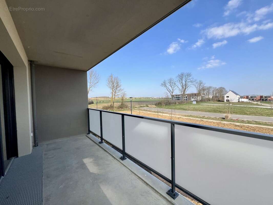 Appartement à VERSON