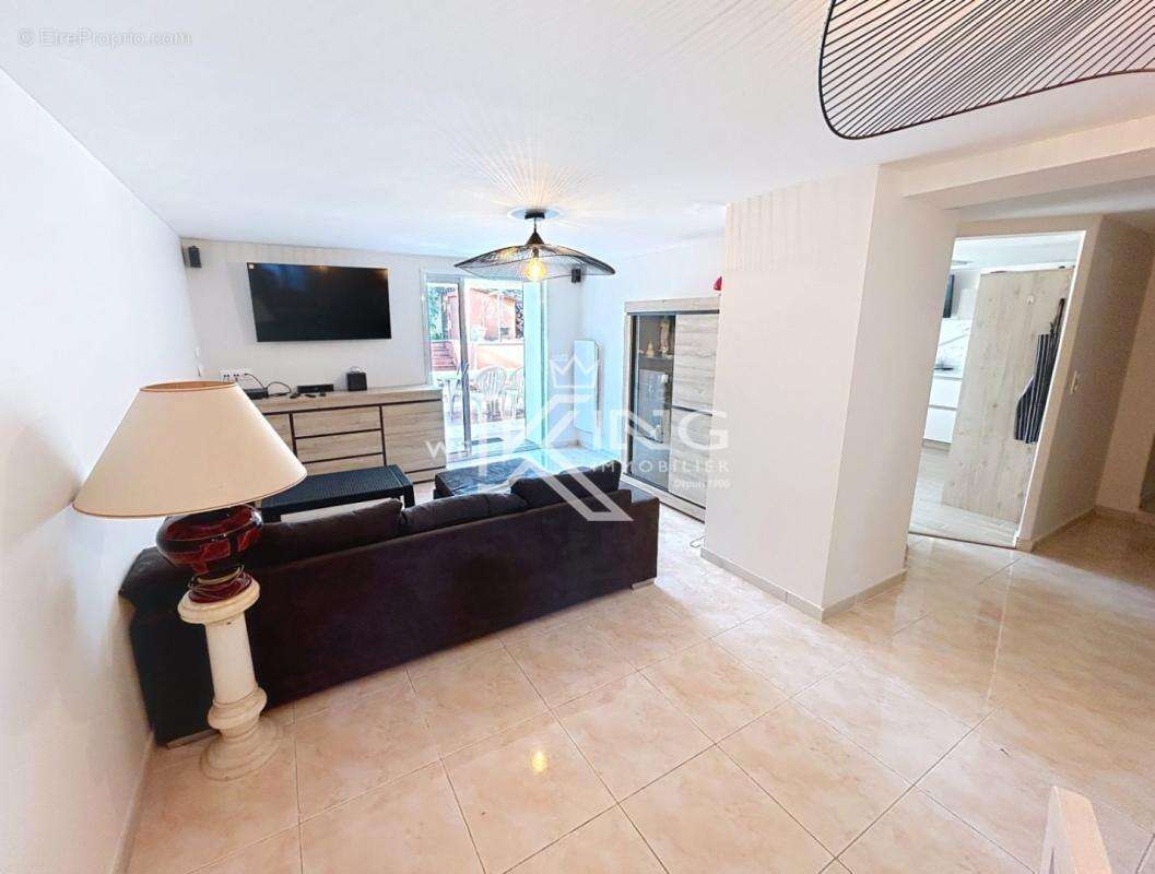 Maison à SAINT-RAPHAEL