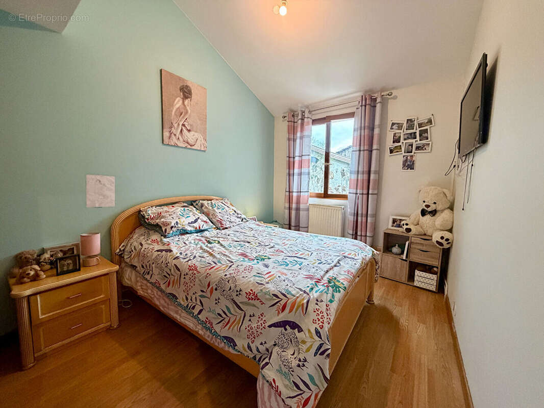Appartement à LE PERRAY-EN-YVELINES