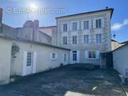 Maison à BLANZAC-PORCHERESSE