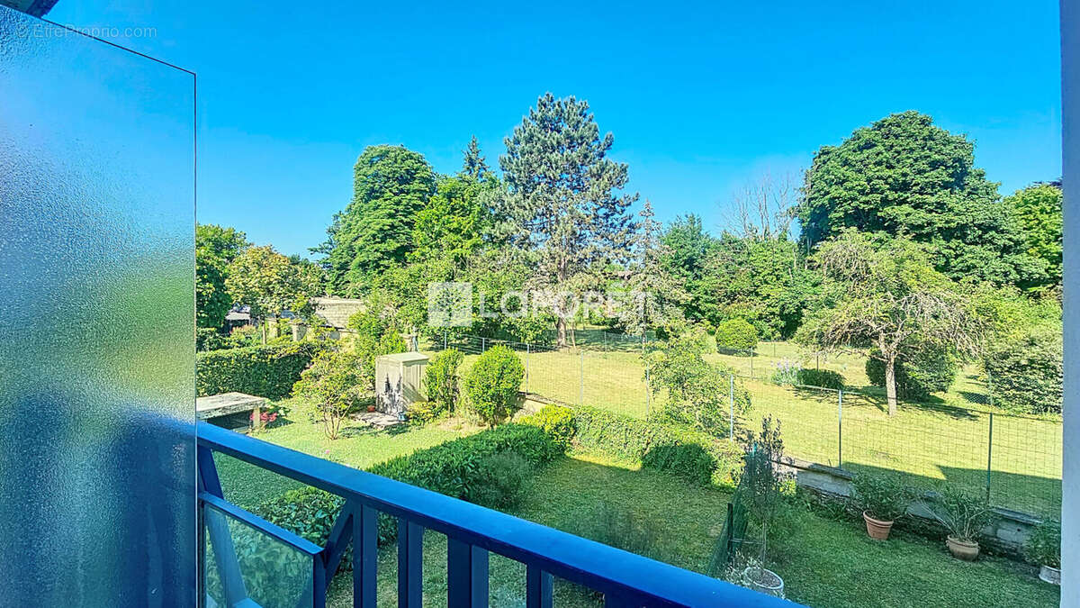 Appartement à ORRY-LA-VILLE