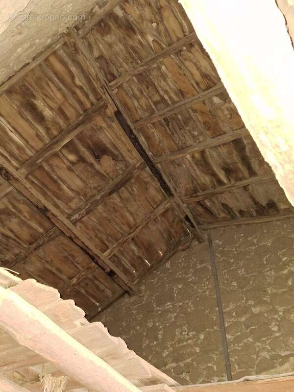 Maison à GILHOC-SUR-ORMEZE