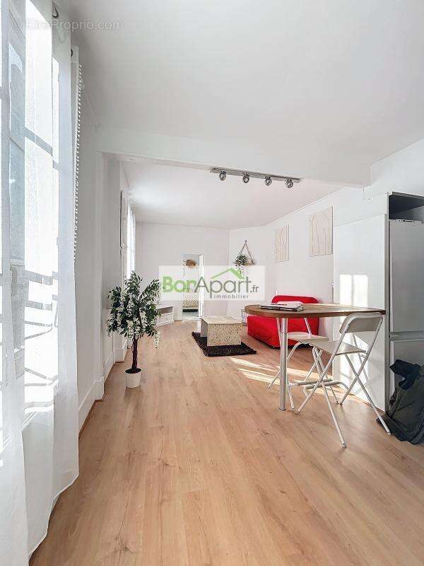 Appartement à CORBEIL-ESSONNES