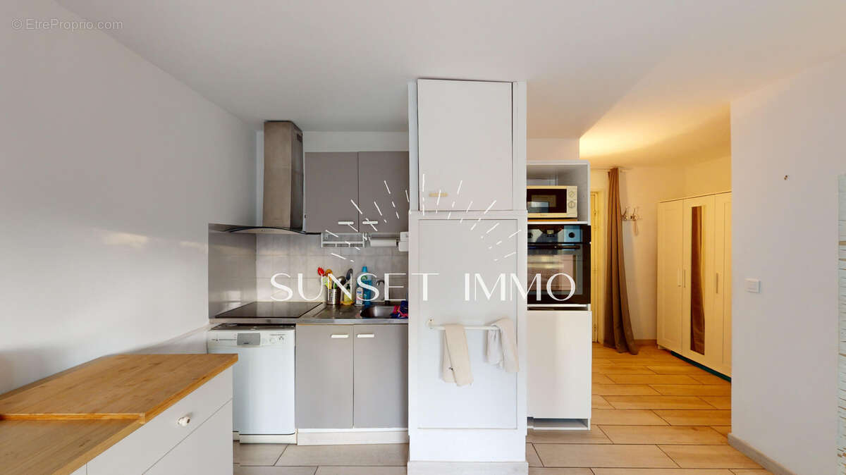 Appartement à SAUSSET-LES-PINS