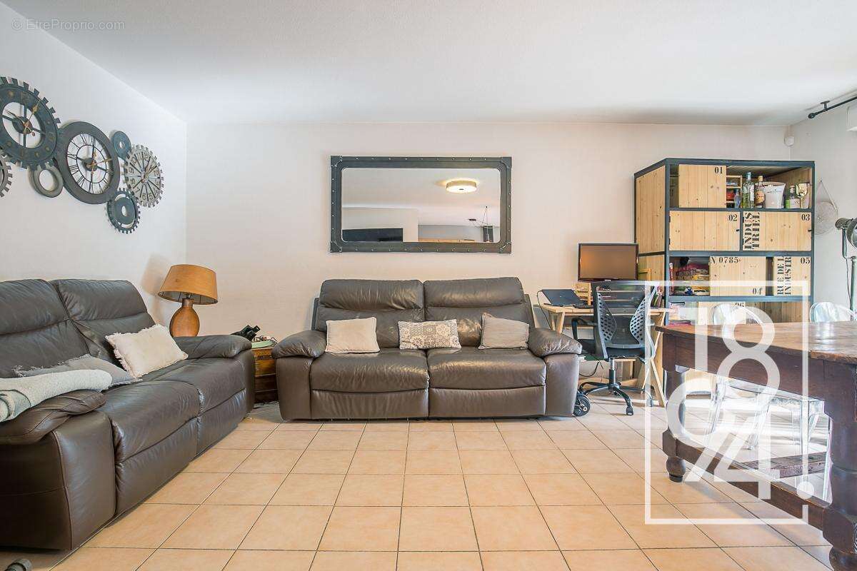 Appartement à MARSEILLE-10E