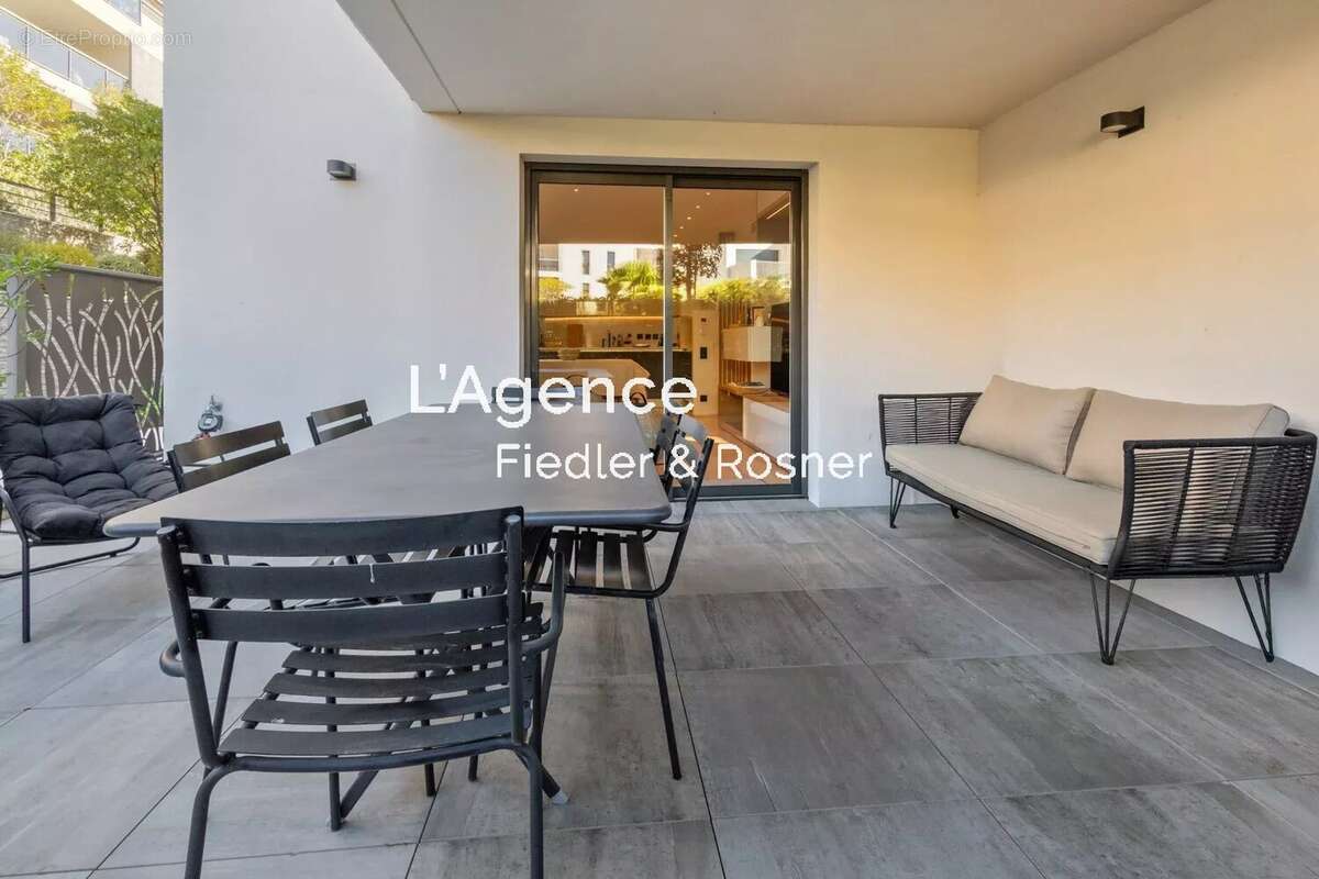 Appartement à SAINT-TROPEZ