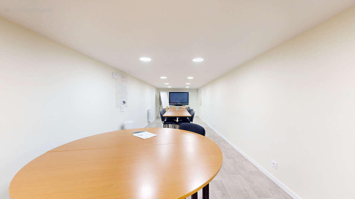 Commerce à AVRANCHES